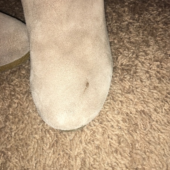 Kenneth Cole Reaction Taupe Suede Wedge Heel Boots - Picture 4 of 8